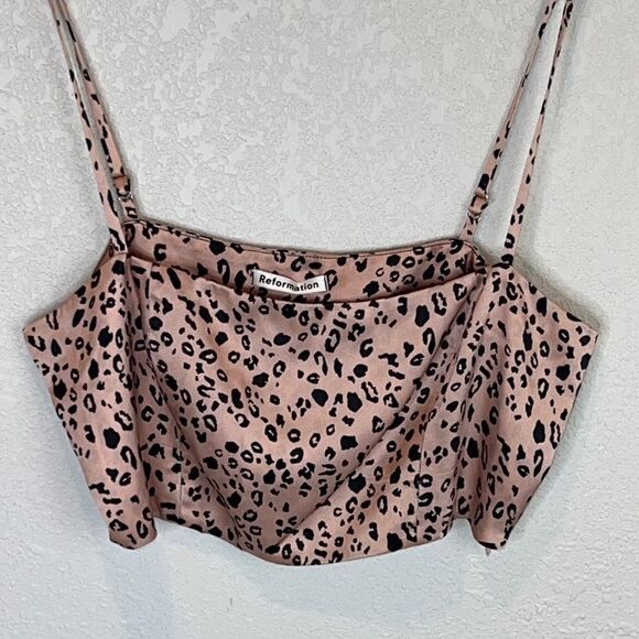 Reformation Pete Cheetah Silk Crop Top Size 4 - Picture 2 of 11